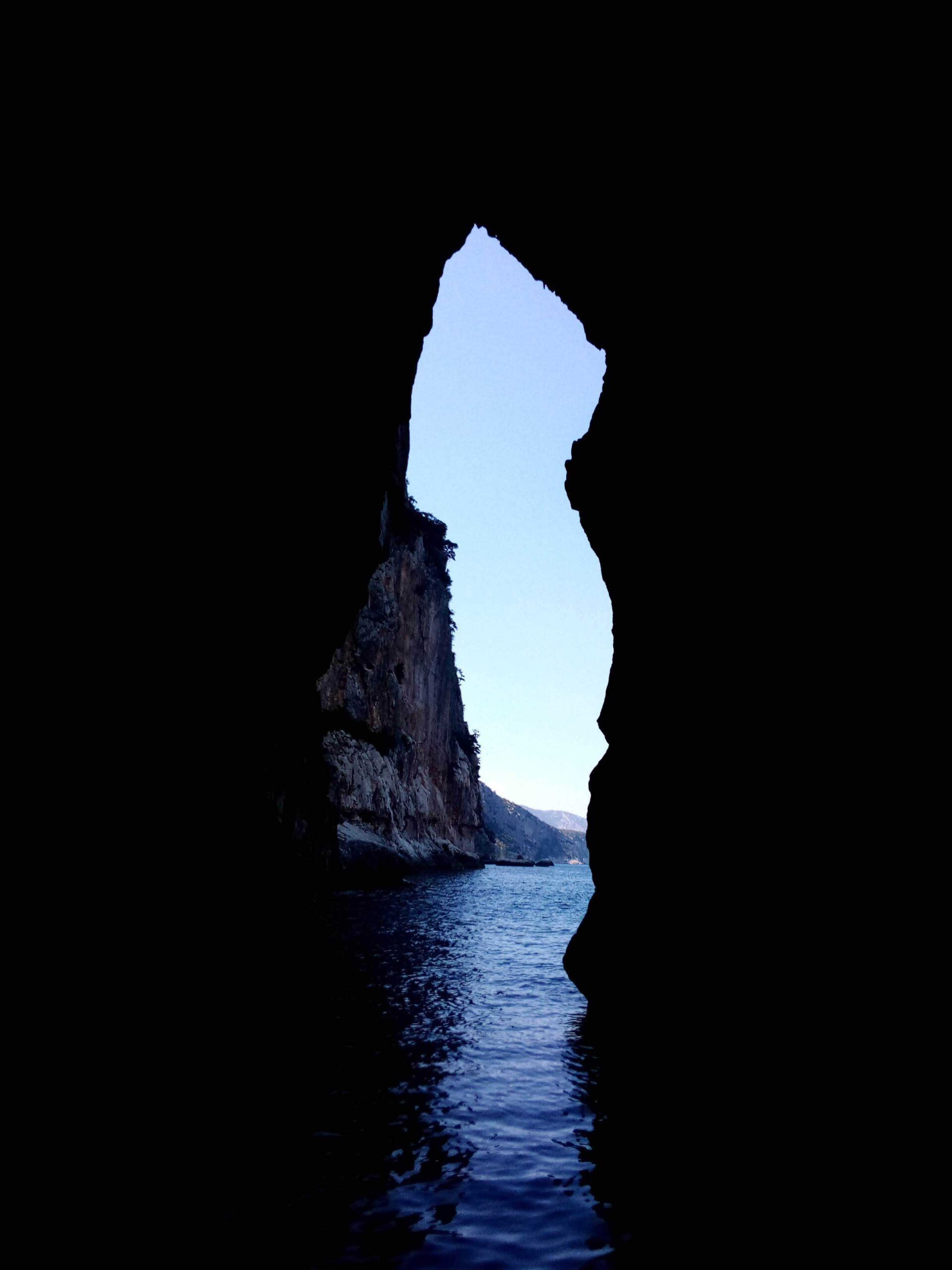 grotta marina golfo di orosei maestrale escursioni